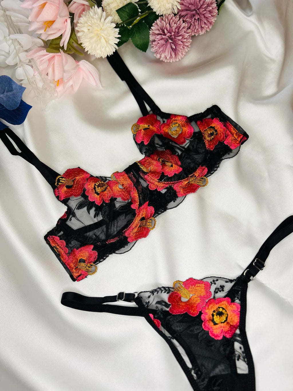 Signature Crimson & Black Lace Set