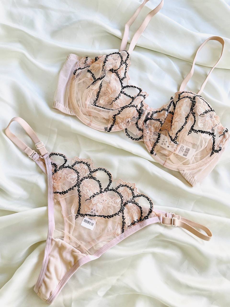 Veil D’Amour Lace Set