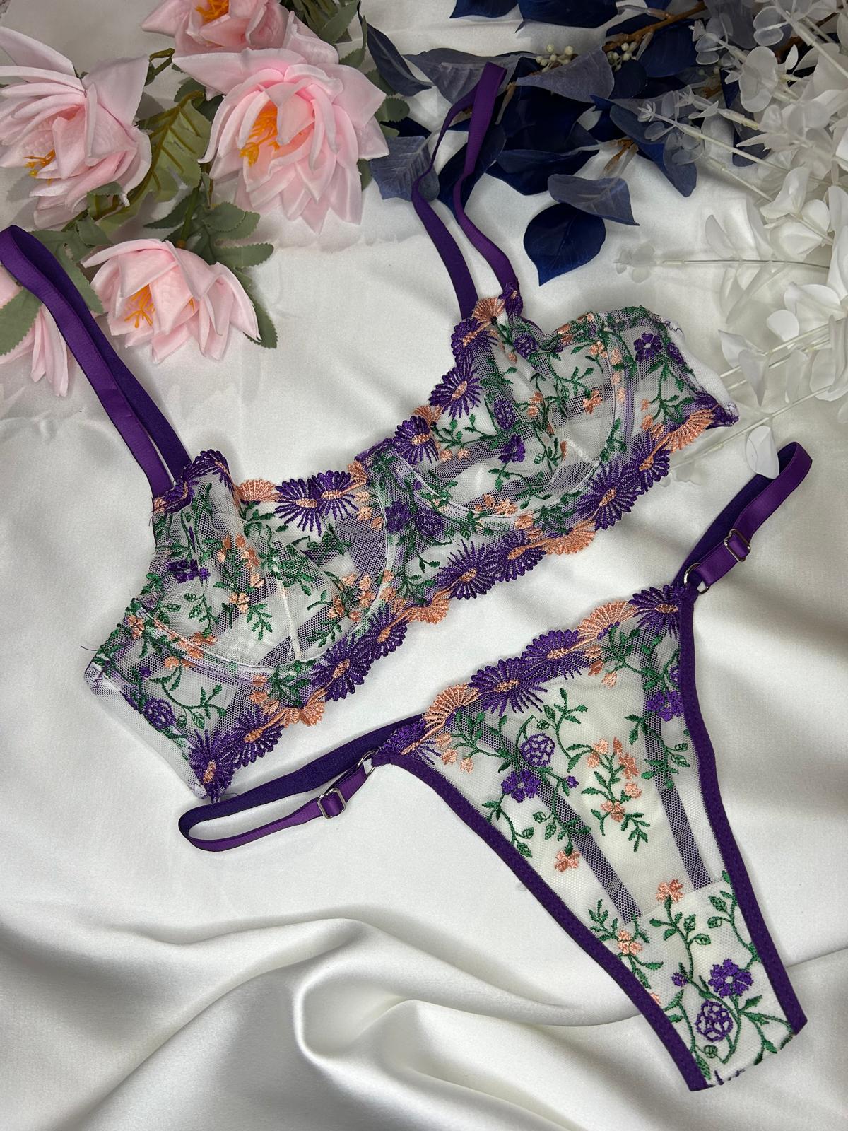SAEVRA Mystic Purple Lace Set