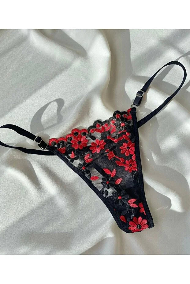 SAEVRA Crimson Noir Lace Set